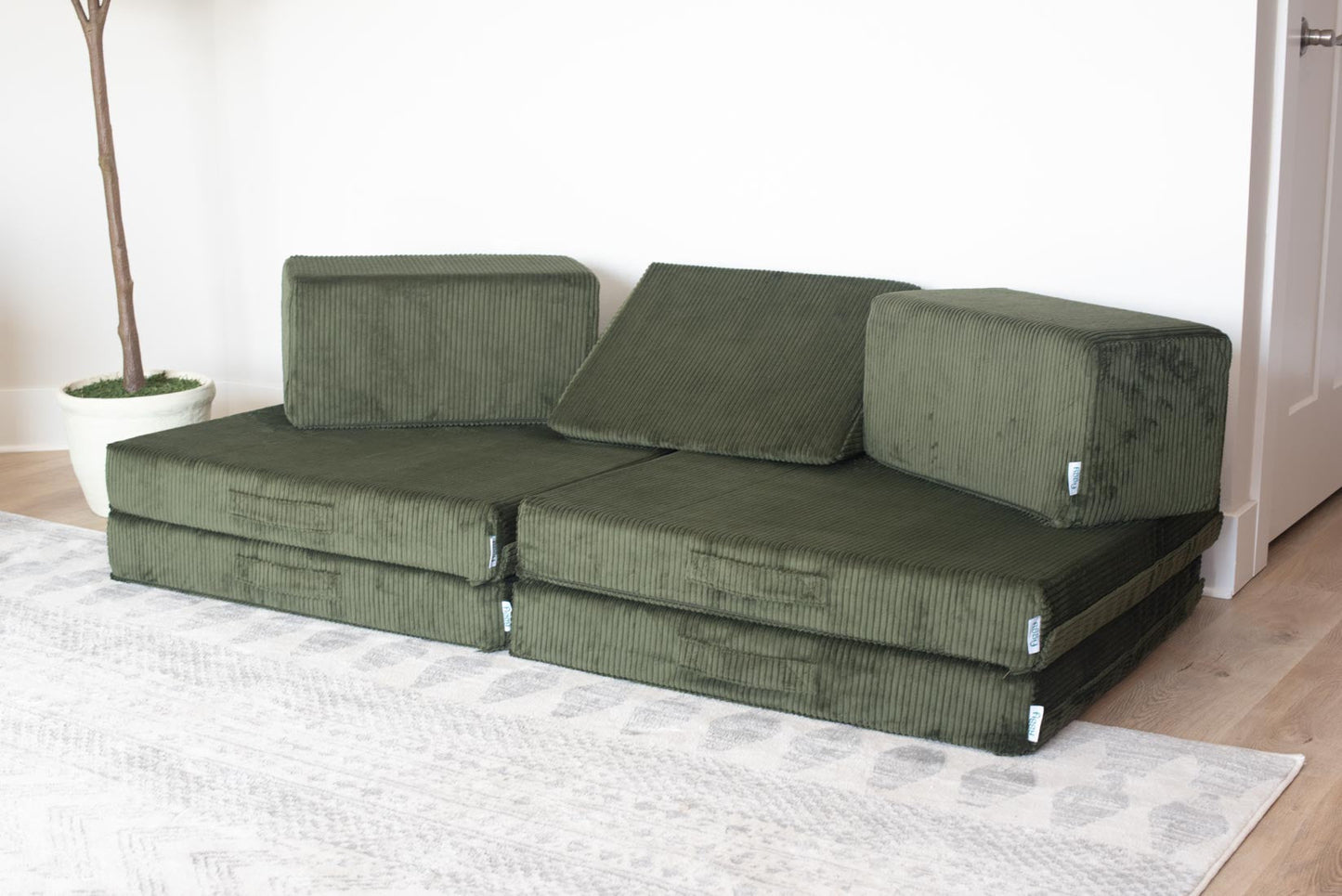 The Figgy play couch