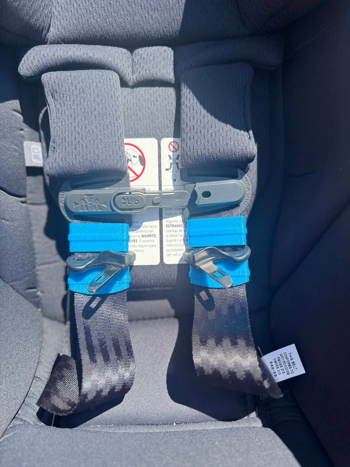 BuckleBuddeez • Infant | Car Seat Strap Aligner