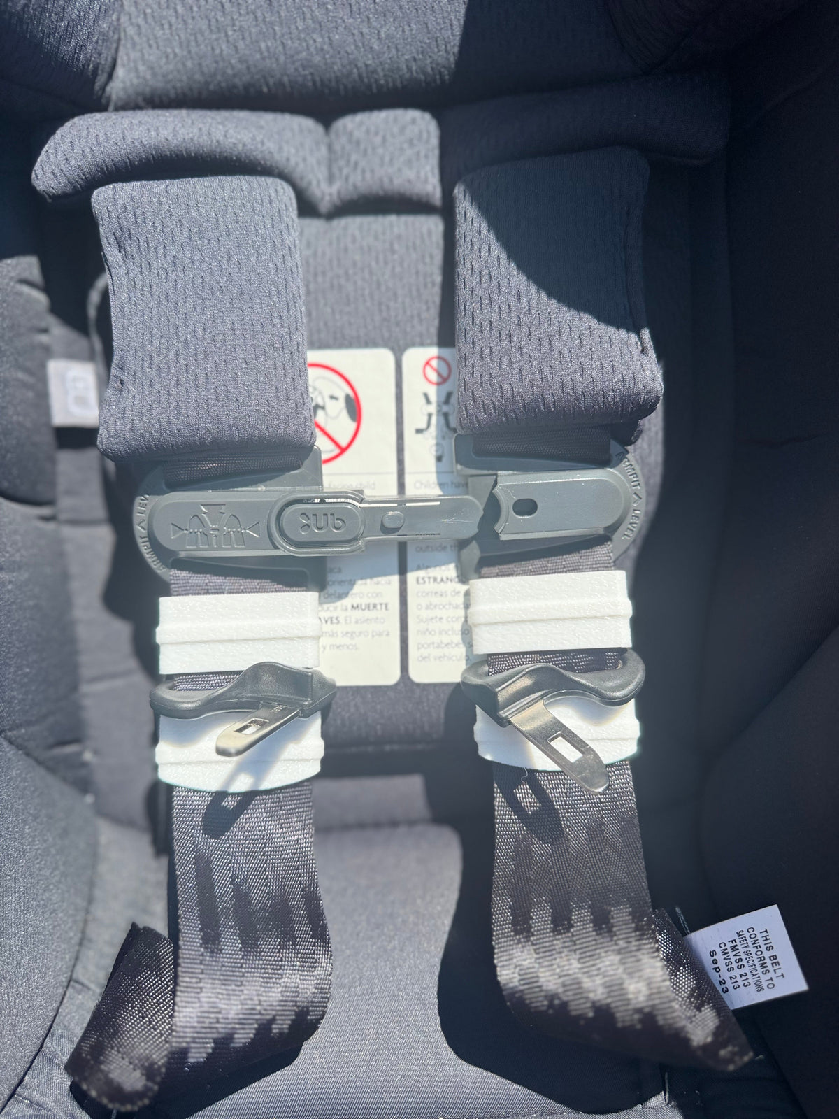BuckleBuddeez • Infant | Car Seat Strap Aligner