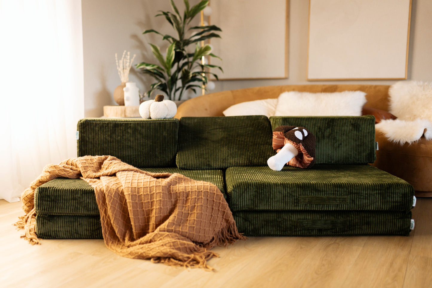 The Figgy play couch