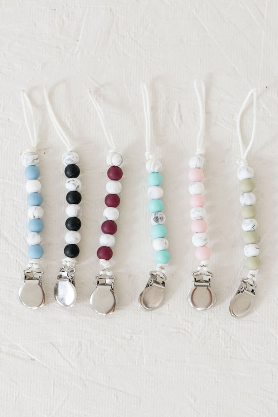 Finch Pacifier Clip
