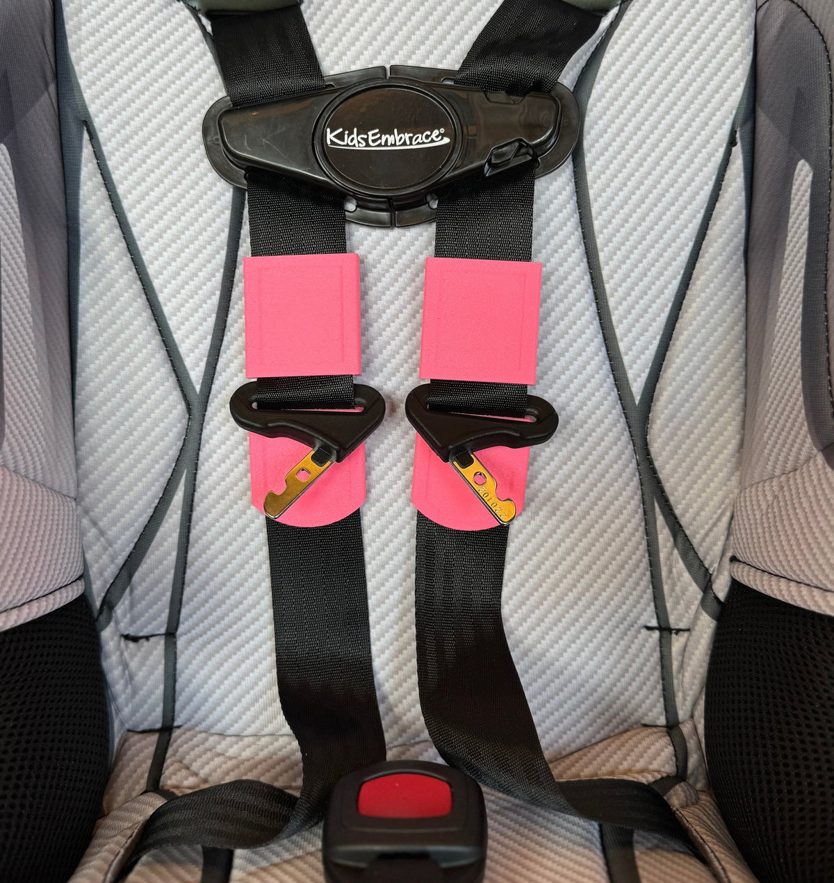 BuckleBuddeez • Toddler | Car Seat Strap Aligner